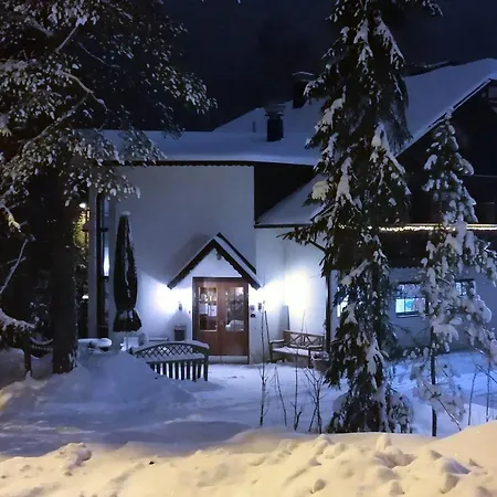 Cronin's Хейнола