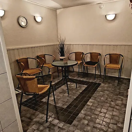 住宿加早餐酒店 Cronin's 4*