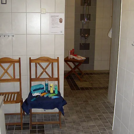 Cronin's Отель типа 