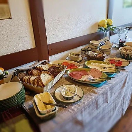 ベッド・アンド・ブレックファスト Cronin's