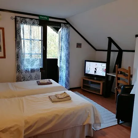 Cronin's ベッド・アンド・ブレックファスト