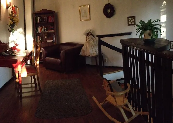 Bed & Breakfast Cronin's 4*