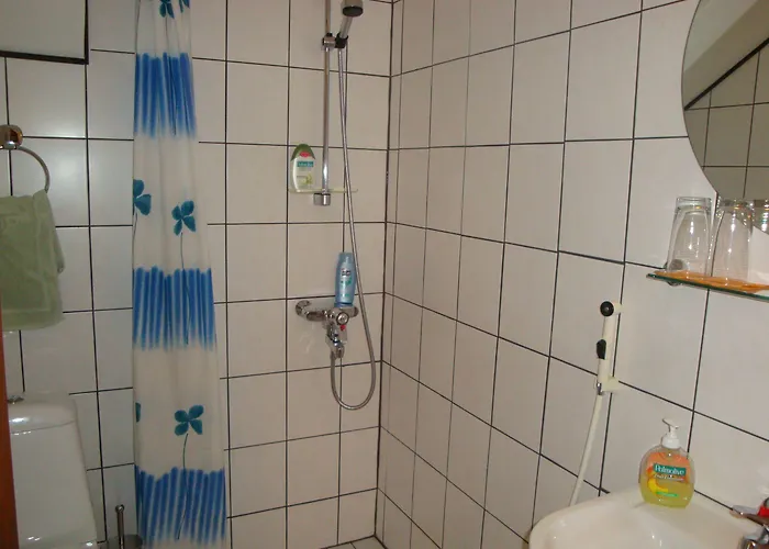 Cronin's Bed & Breakfast 4*